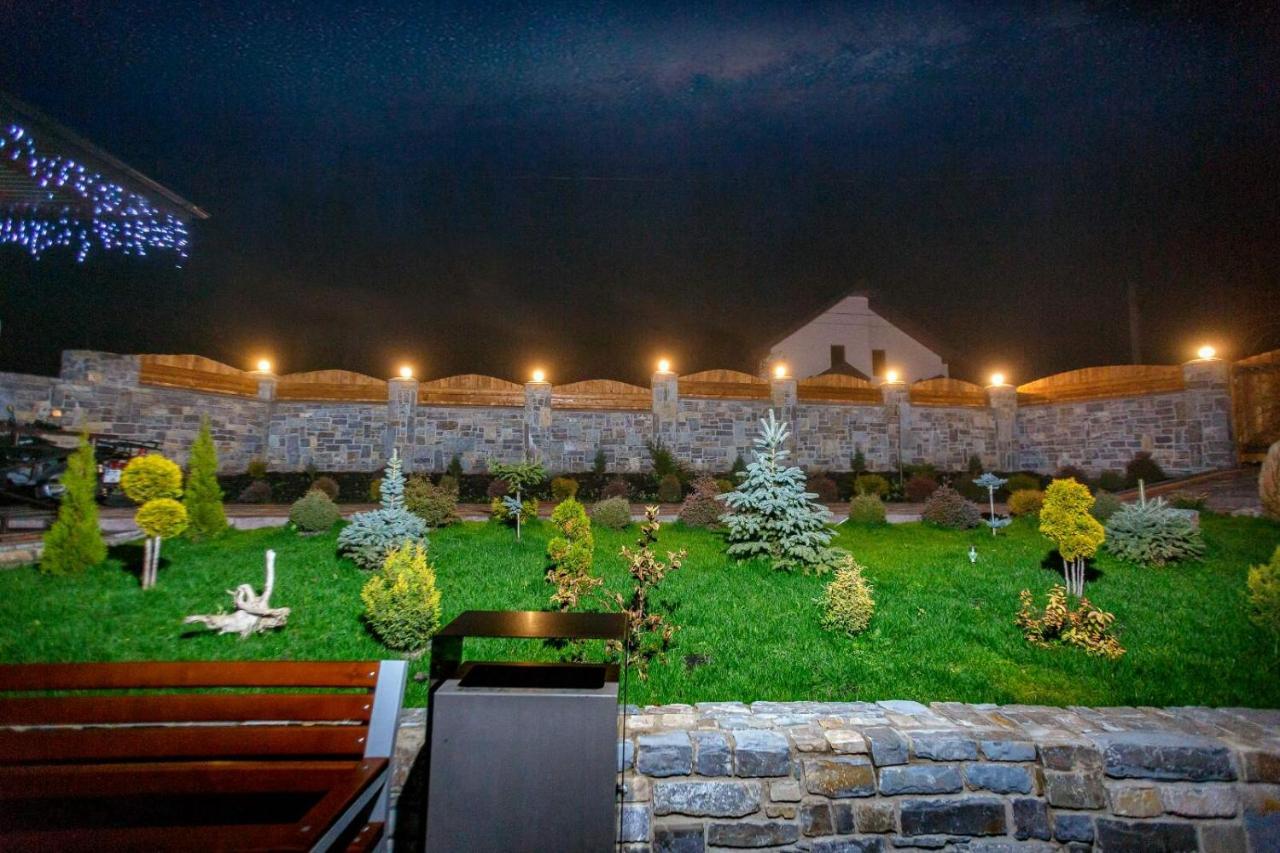 Gorhouse Hotel Yaremche Exterior foto